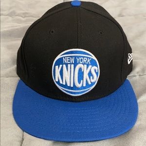 NY Knicks New Era fitted hat.